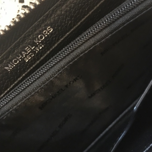 NWT Michael Kors 36T7LRUE3L Russel Tech Zip Around Leather Wallet - Picture 6 of 9